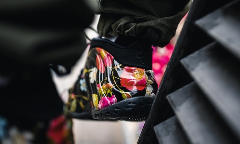 Nike on sale floral foamposite